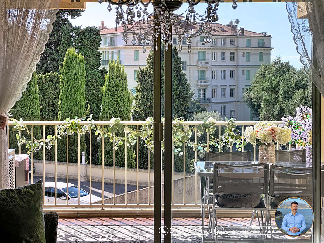 Appartement à MENTON
