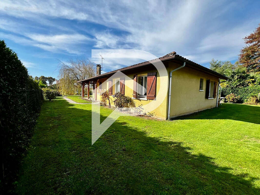 Maison à PEYREHORADE