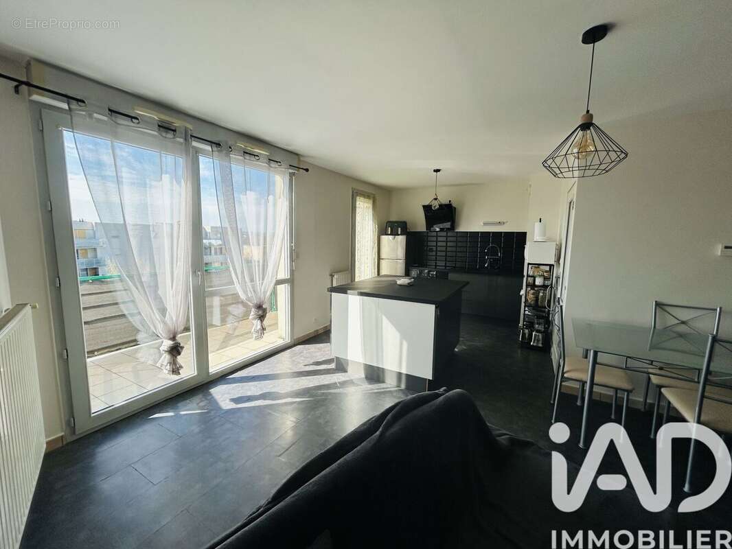 Photo 5 - Appartement à CHALON-SUR-SAONE