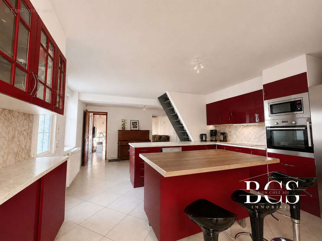 Maison 139 m² à Chateau-L'abbaye  - photo 4