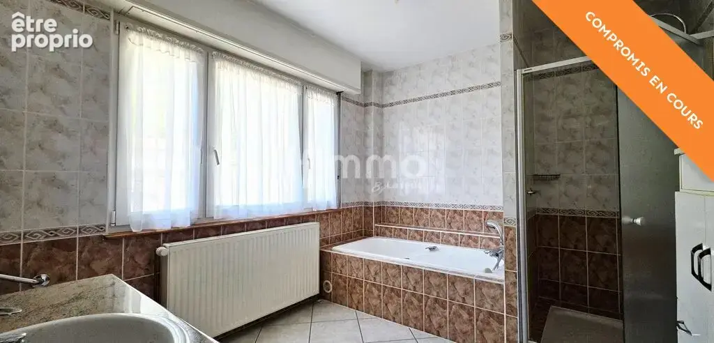 Maison familiale 190 m² – 13,63 ares constructibles – Triple gar - photo 12