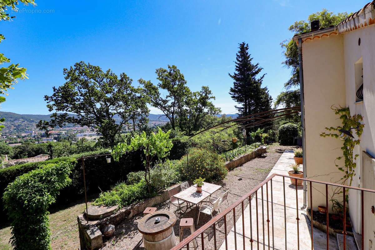 Maison à DRAGUIGNAN