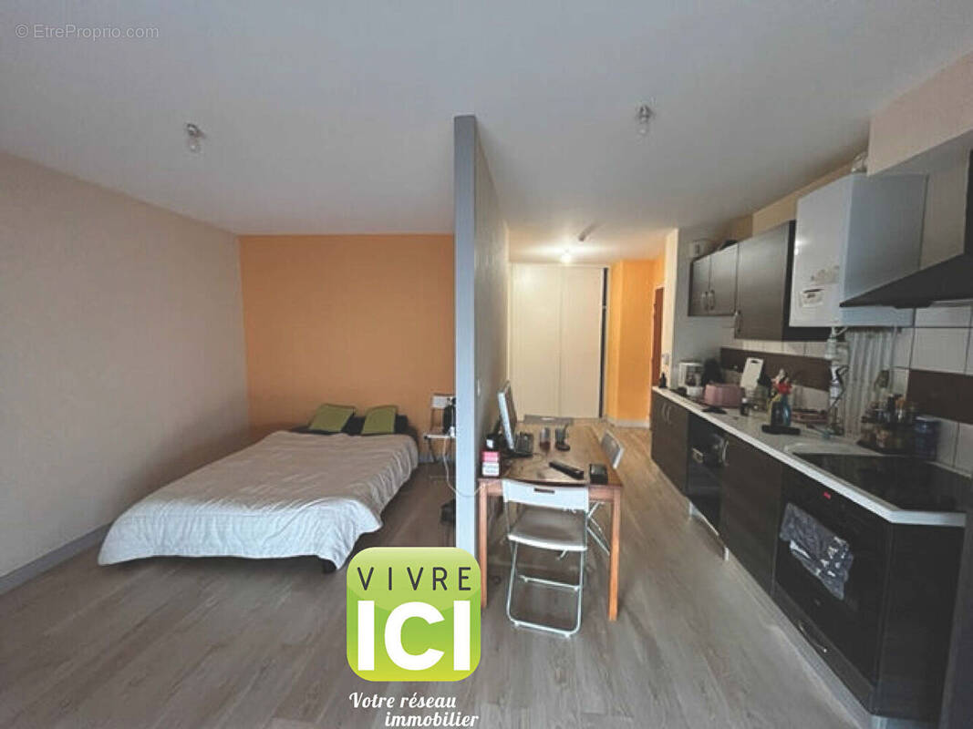 Appartement à LA CHAPELLE-BASSE-MER