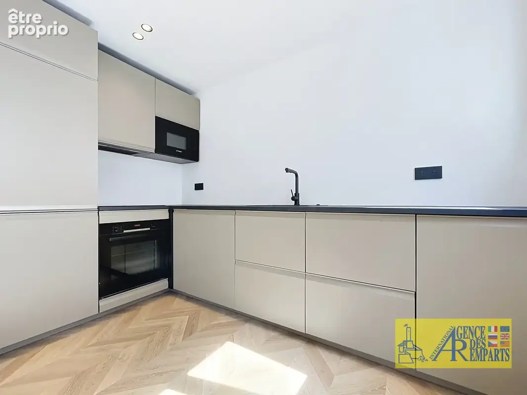 Appartement 3 pièces avec 2 terrasses dans le vieil Antibes - photo 3