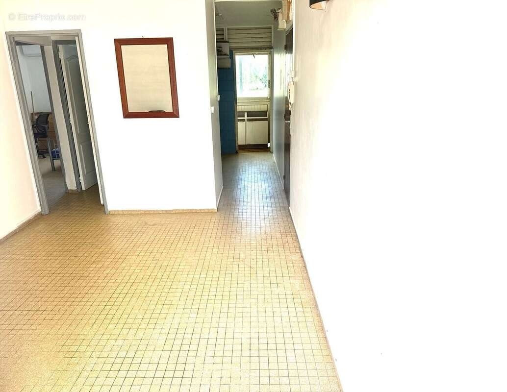 Photo 2 - Appartement à LES ABYMES