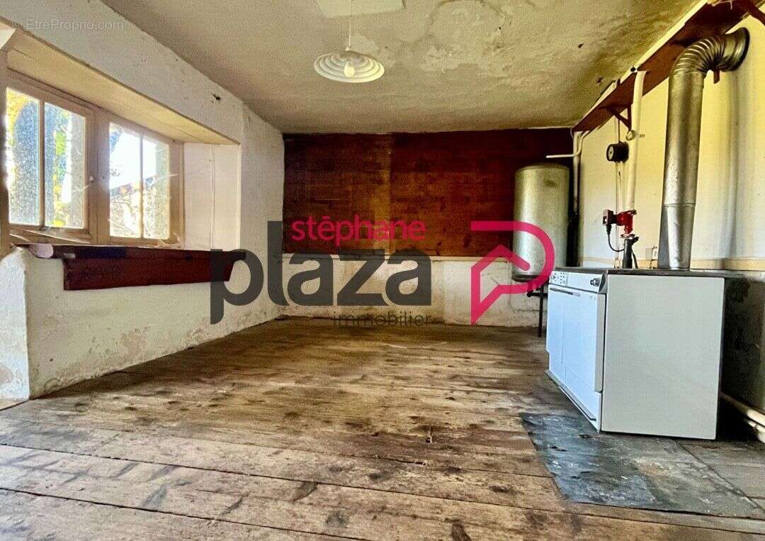 Maison à FONCINE-LE-HAUT