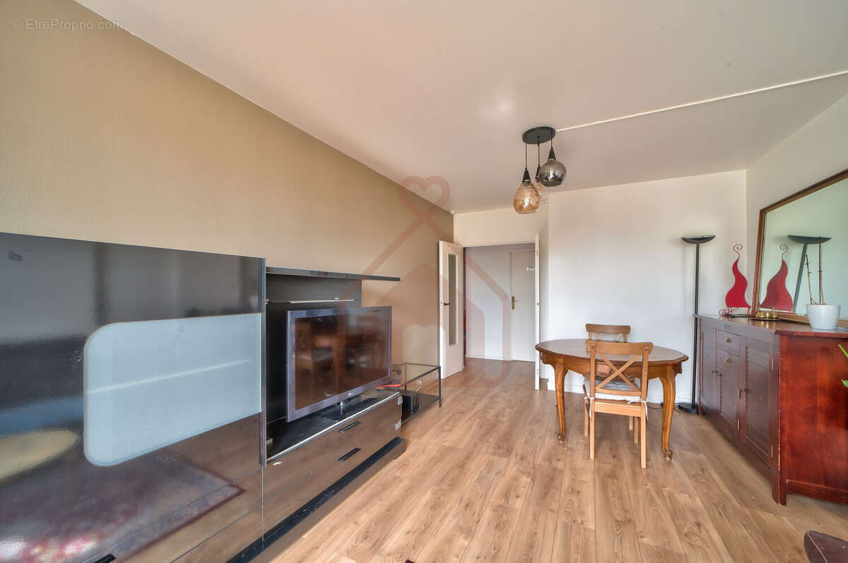 Appartement à VILLEJUIF