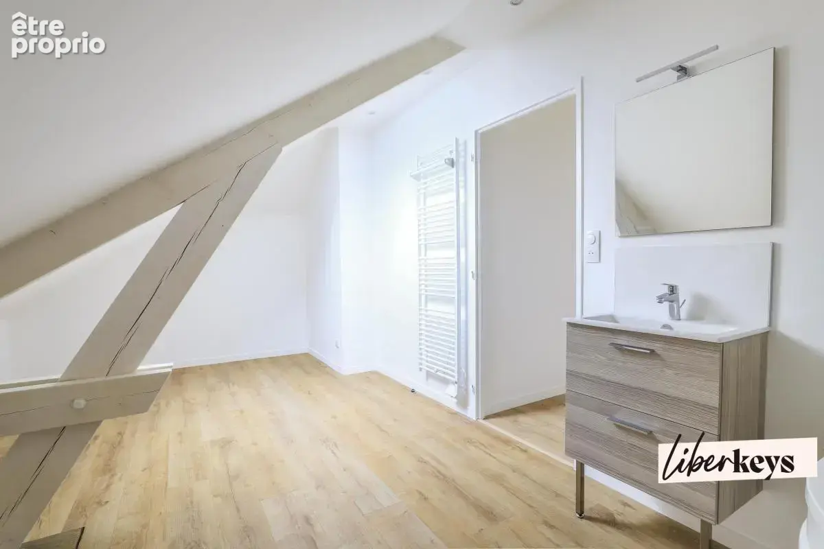 Appartement rénové - 2 chambres - Centre ville d'Amiens - photo 8