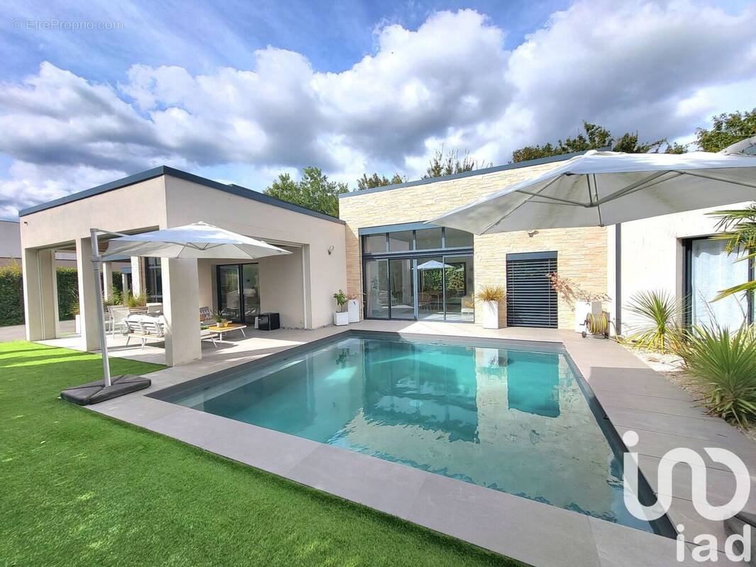 Photo 1 - Maison à SAINT-CYR-SUR-LOIRE