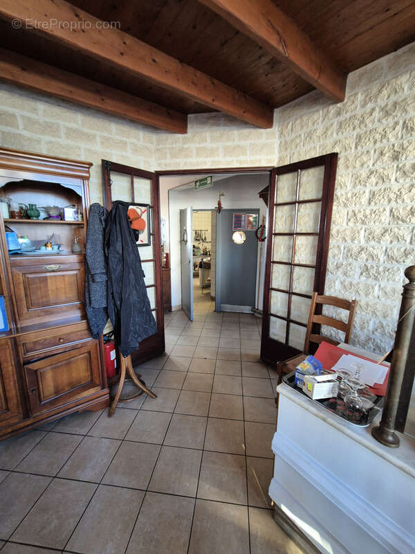 Commerce à ROCHEFORT