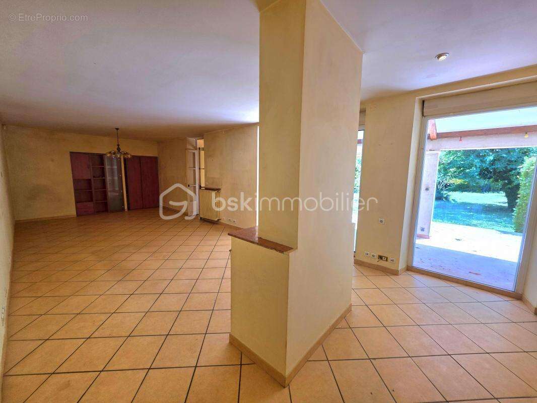 Maison à PIERRELATTE