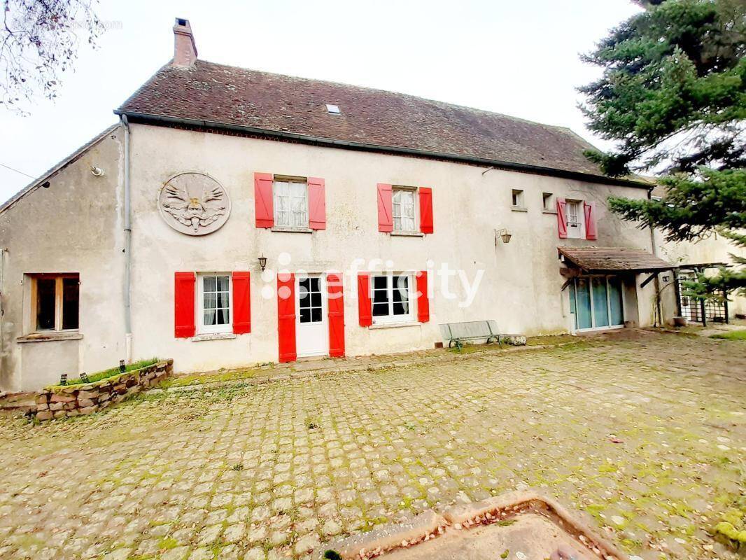 Maison à SAINT-DENIS-D'AUTHOU