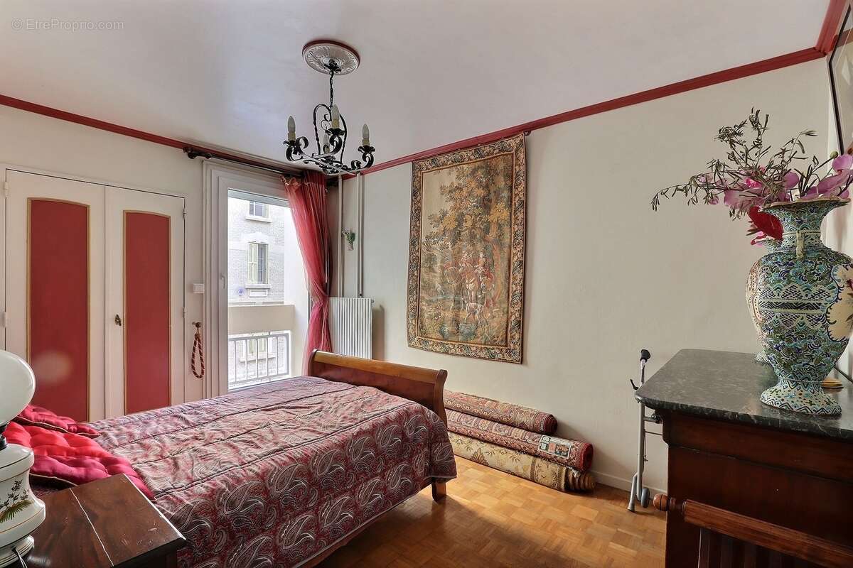 Appartement à MARSEILLE-7E