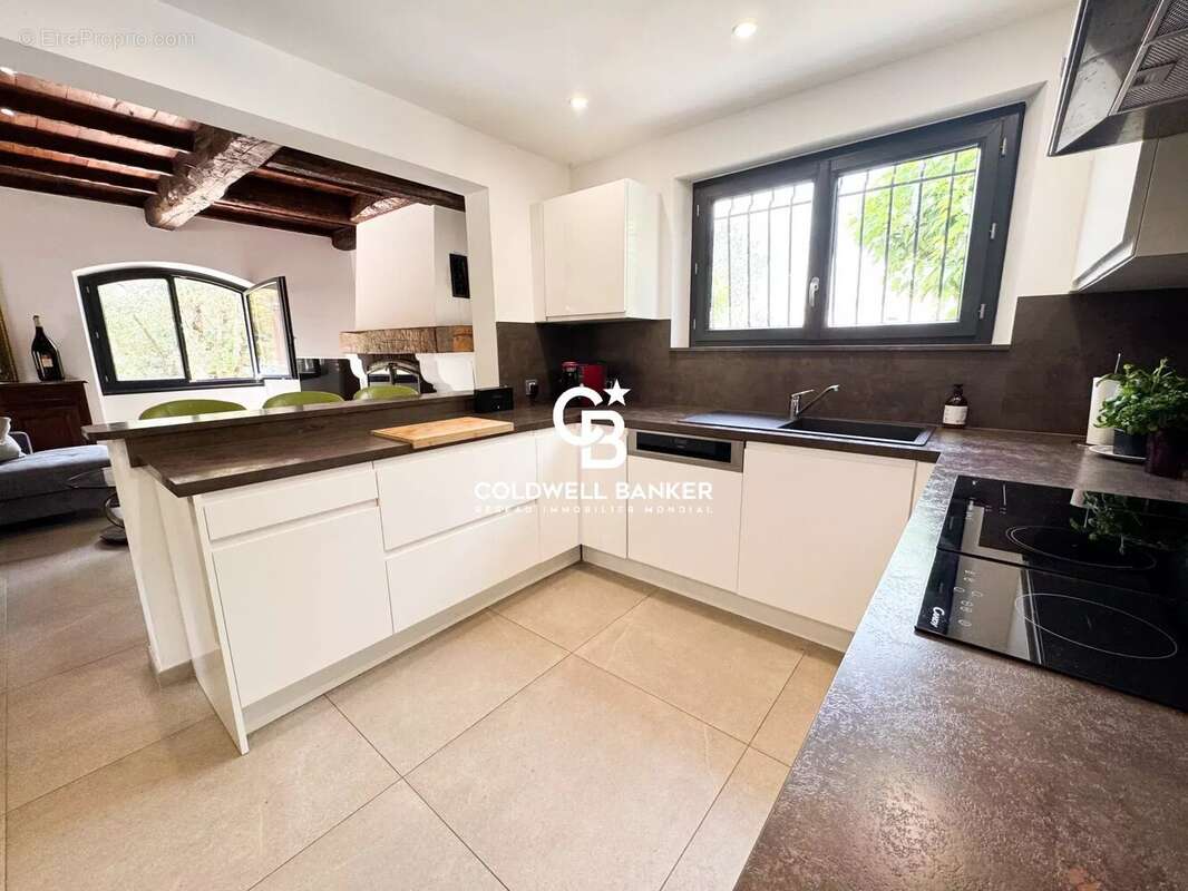 Maison à PIERREFEU-DU-VAR