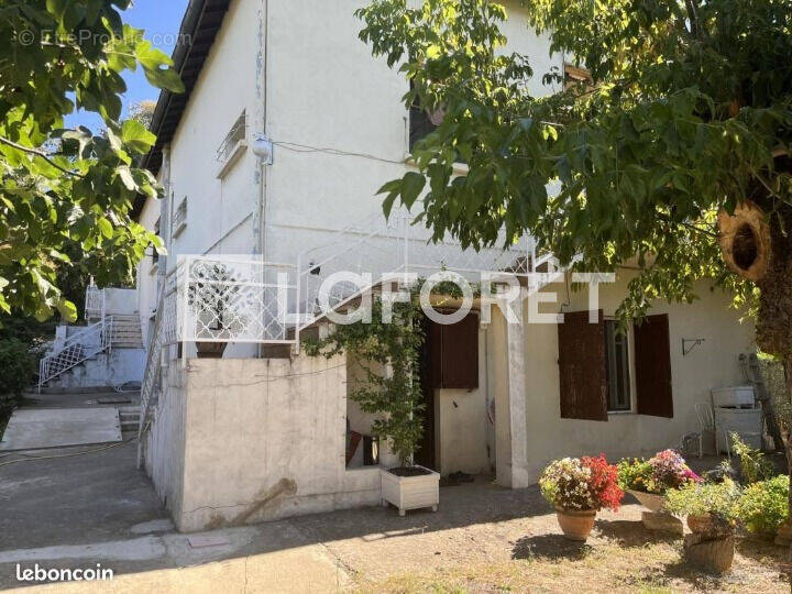 Maison à NIMES
