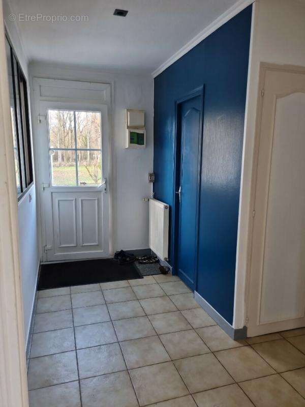 Maison à LES BORDES