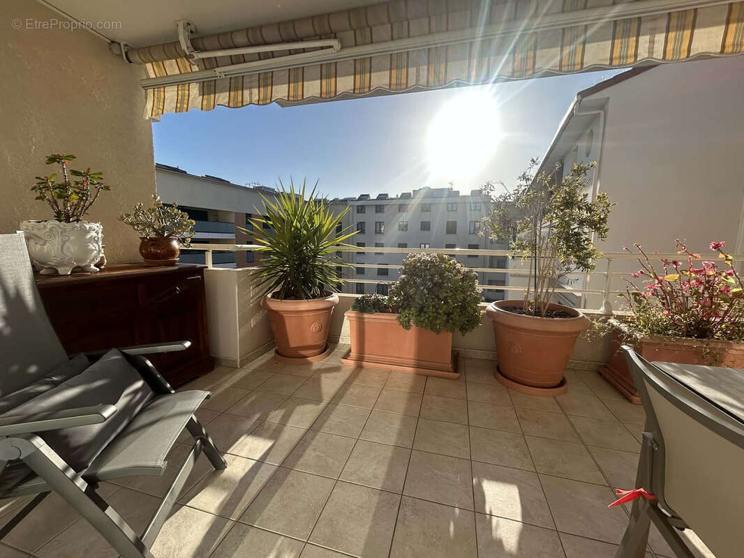 Autre à SAINT-RAPHAEL