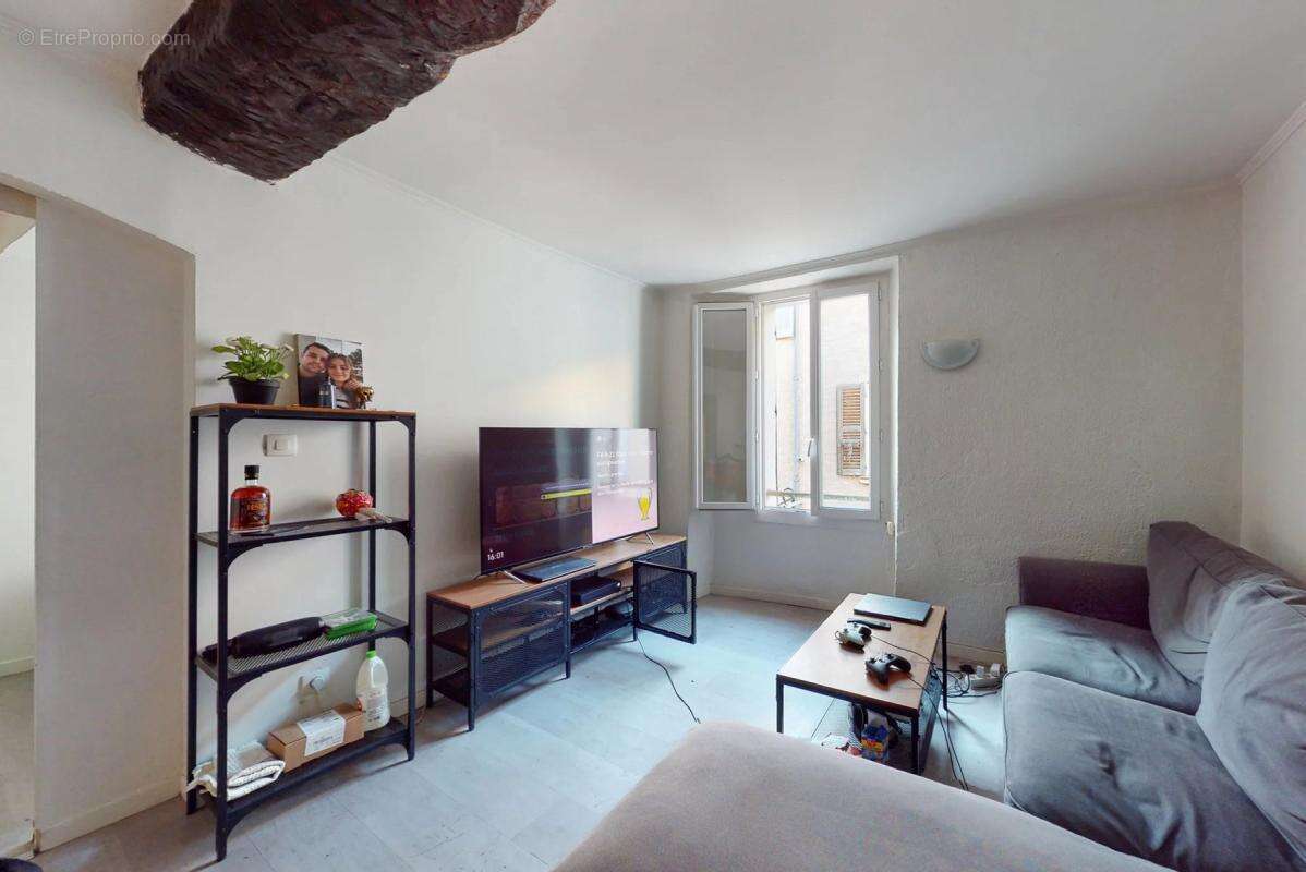 Maison à CUERS