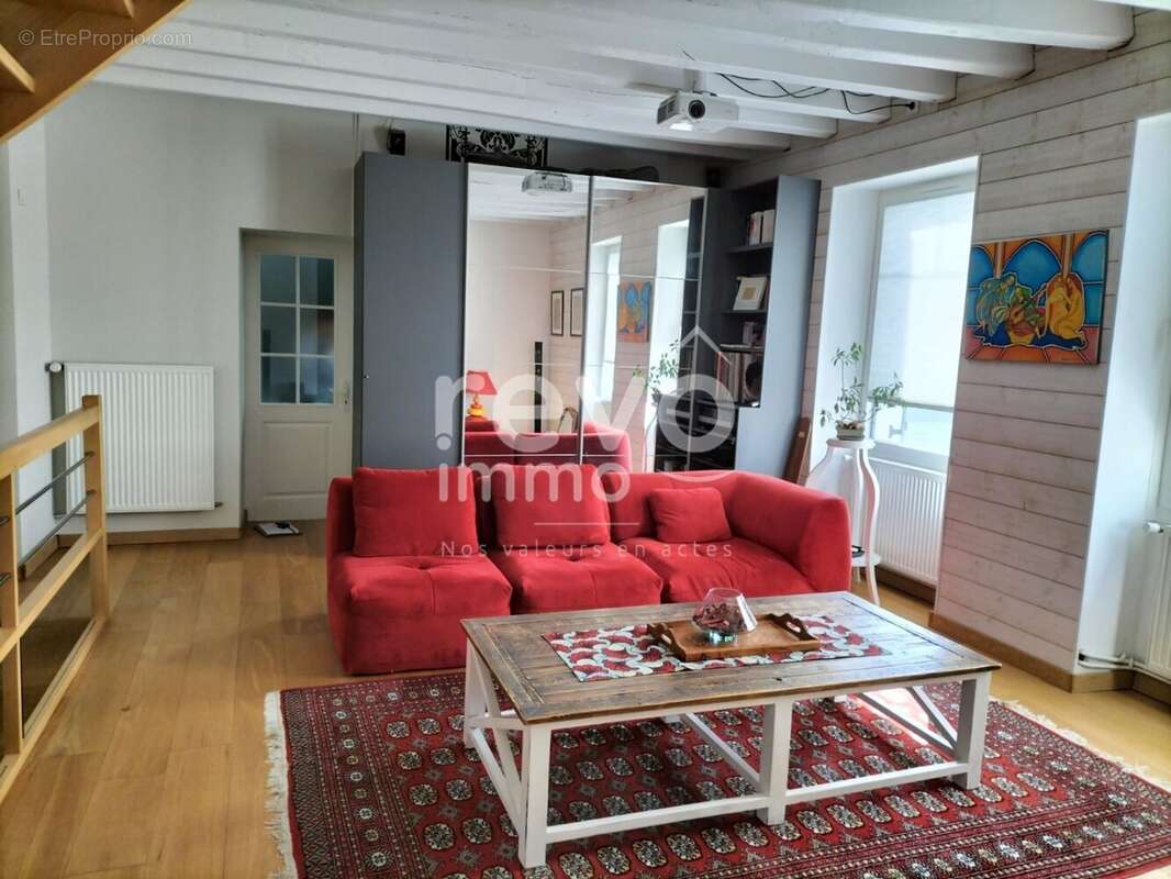 Maison à SAINT-BARTHELEMY-D&#039;ANJOU