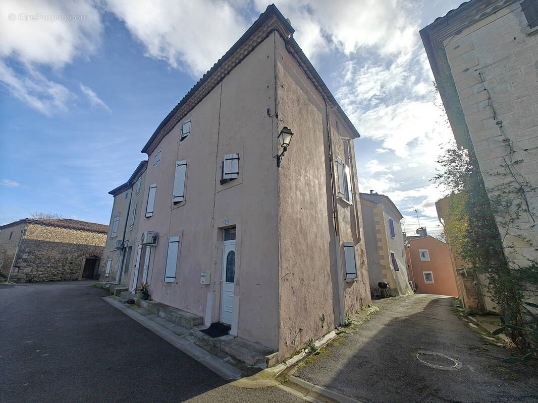 Proche limoux-maison de village rénovée avec vue dégagée - photo 18