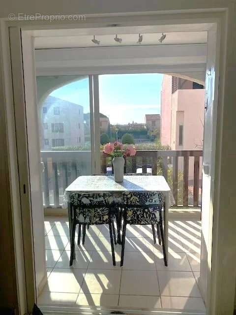 Appartement à LA LONDE-LES-MAURES