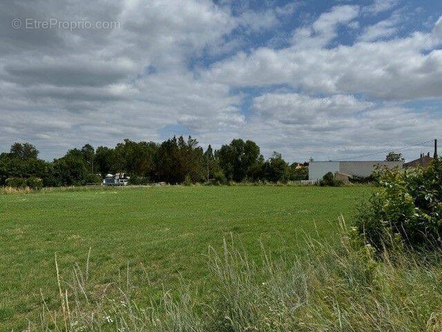 Terrain à LA RONDE