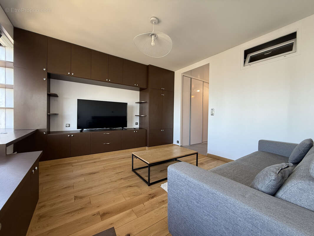 Appartement à PUTEAUX