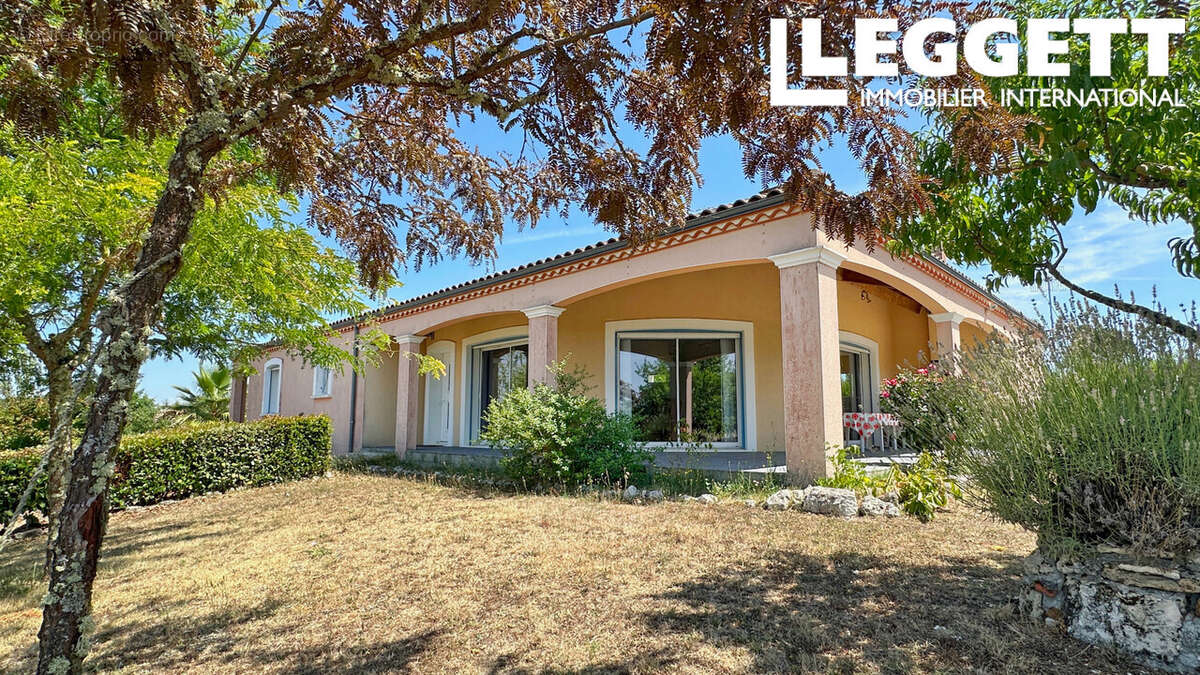 Maison campagne plain pied avec grand jardin sur une vue dégagée et grand sous sol - photo 10