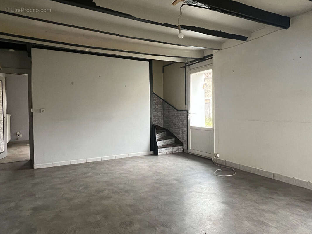 Maison 91m² à saint-martin-l'ars - photo 4