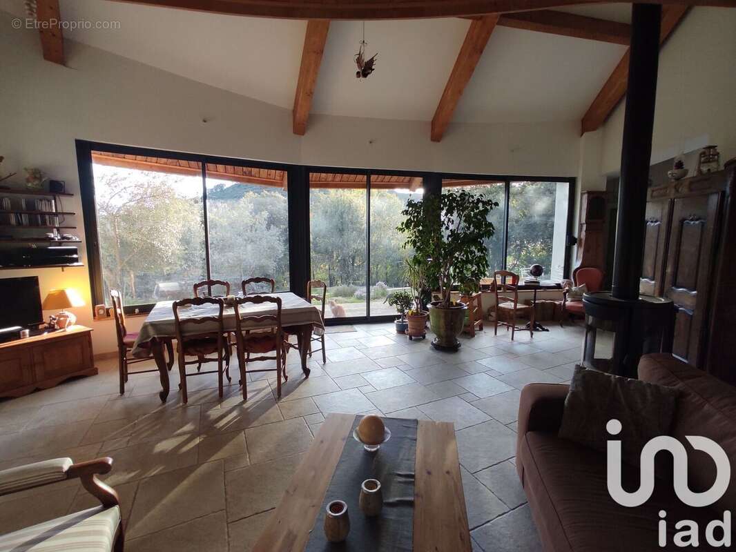 Photo 9 - Maison à SAINT-JEAN-DU-PIN