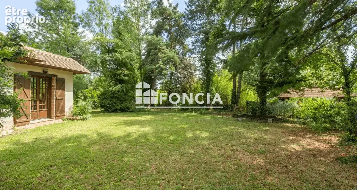 Photo Terrain à Verrieres-Le-Buisson au prix de 510 000€