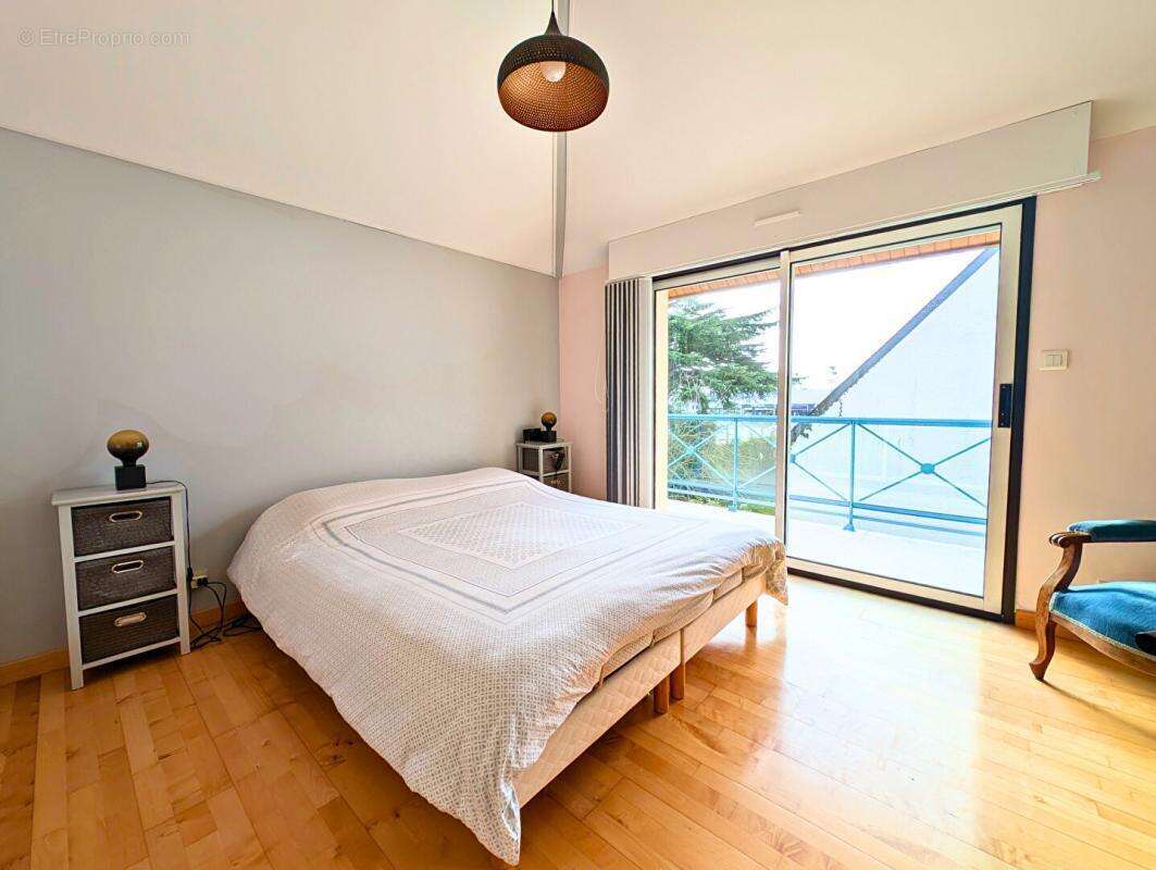 Maison à SAINTE-LUCE-SUR-LOIRE