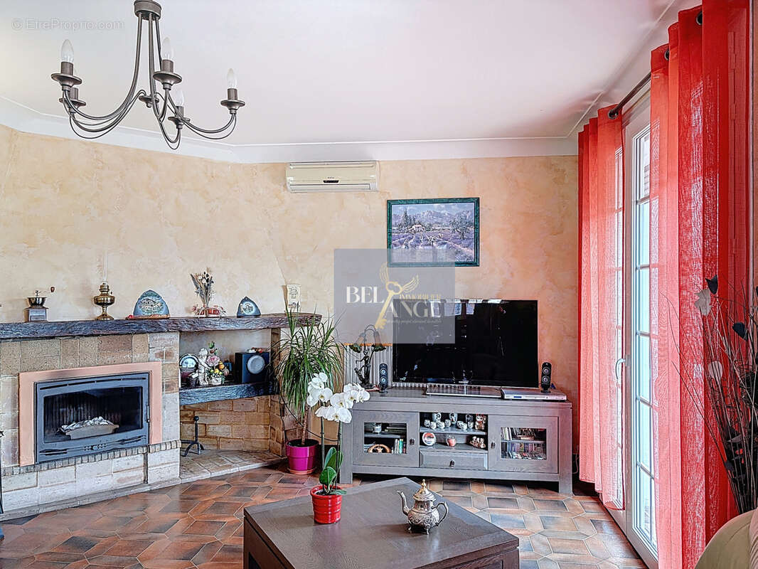 Maison à LAVILLEDIEU