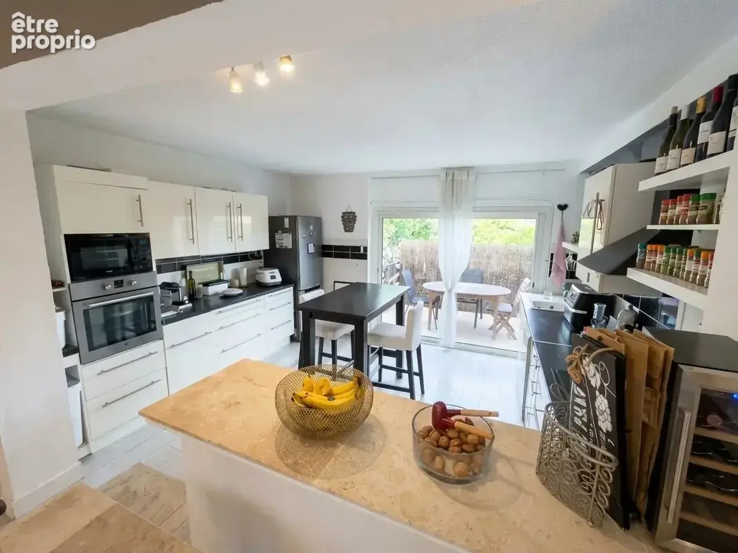 LE VAL - Belle maison provençale au calme, 5 chambres, terrain de 490 m² - photo 10