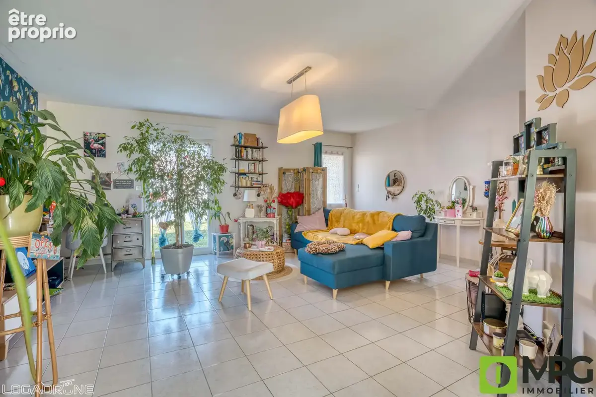 VILLENEUVE SUR LOT, maison de plain pied, 3 chambres, garage, jardin avec piscine hors sol - photo 8