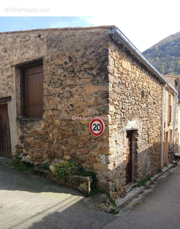 Maison à SOUGRAIGNE