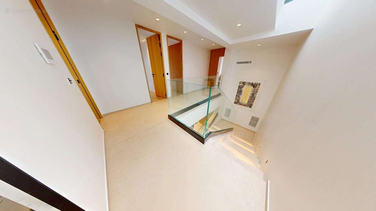 Maison à SAINT-MAUR-DES-FOSSES