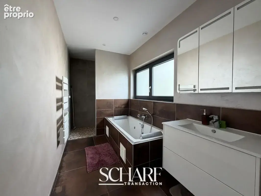 Maison d’architecte de 200m2 face à la forêt - Hangenbieten - photo 12