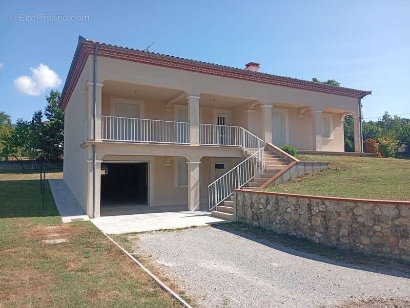 Maison à vendre 8 pièces  (09) - photo 3