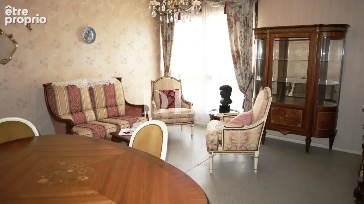 Appartement 3 pièces 60 m² à vendre à Avon (77210) - photo 1
