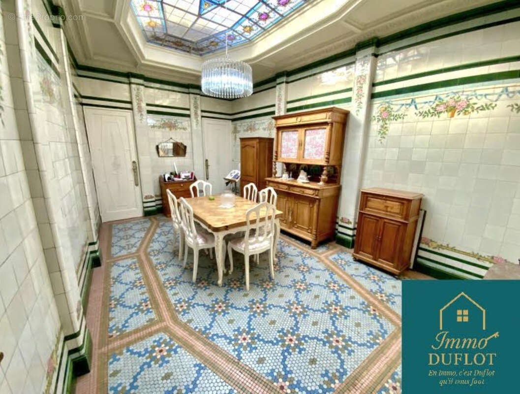 Maison à SAINT-AMAND-LES-EAUX