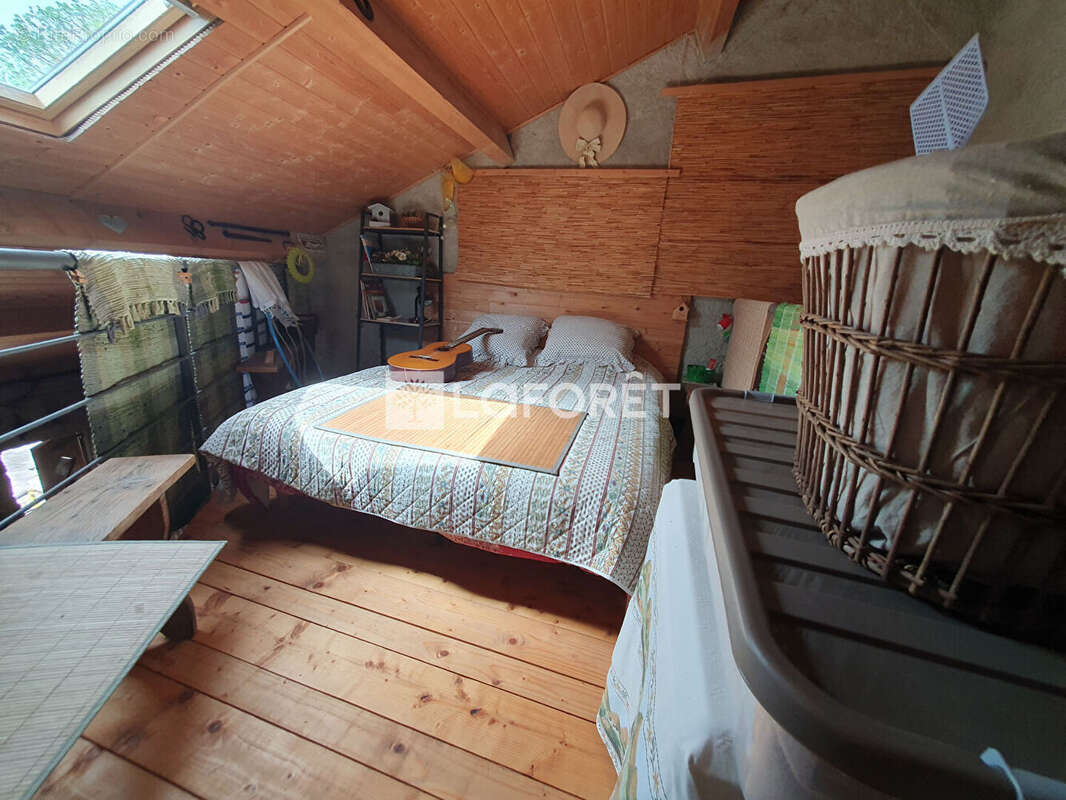 Maison à LAVEISSENET