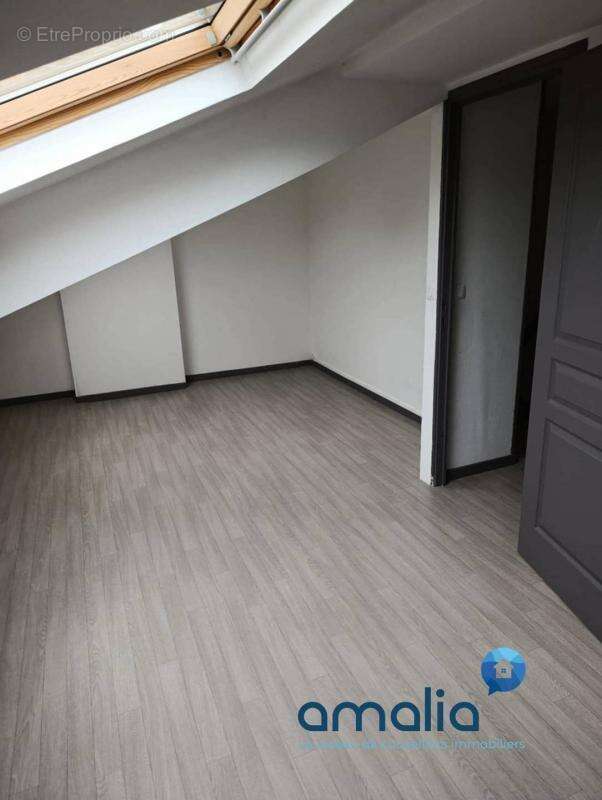 Maison à MONTIGNY-EN-GOHELLE