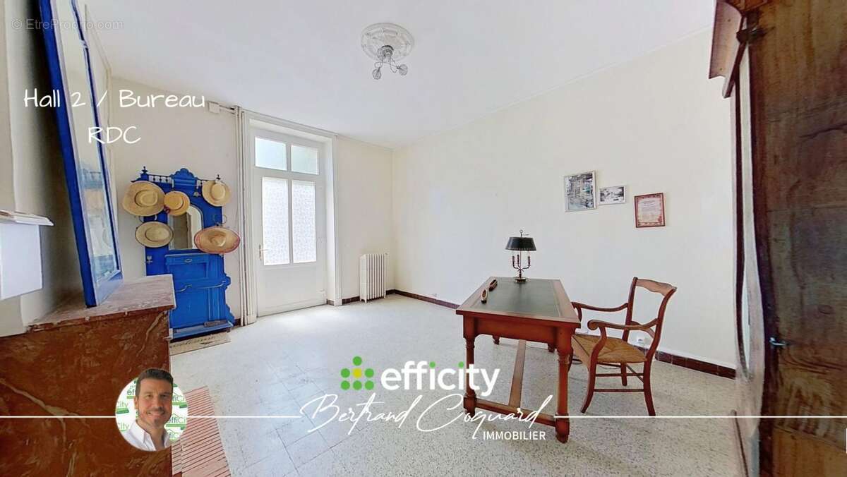 Maison 287 m² à Neronde  - photo 15