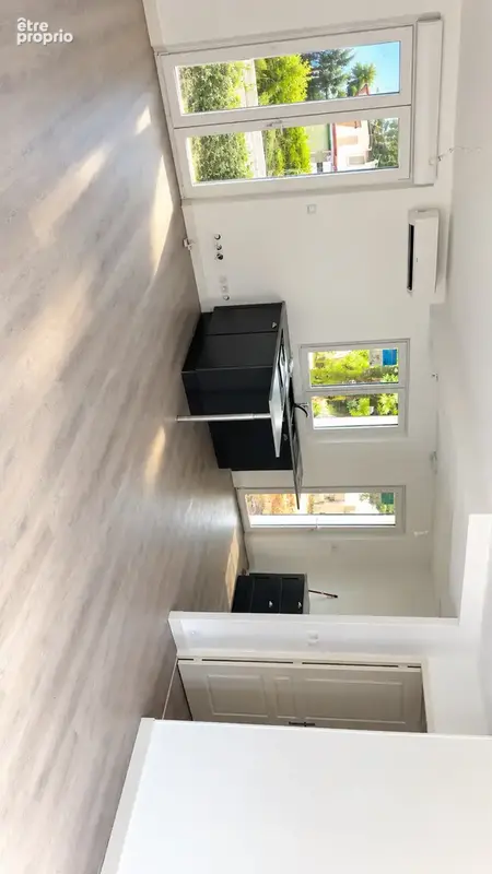 Maison de plain-pied T4 refaite à neuf — 93 m2 sur terrain arboré de 703 m2 - photo 2