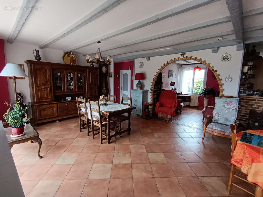 Maison à SAINT-PAIR-SUR-MER