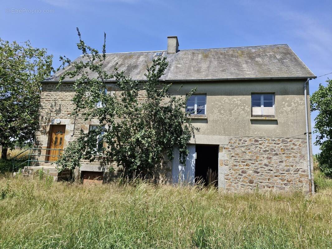Maison à LE BENY-BOCAGE