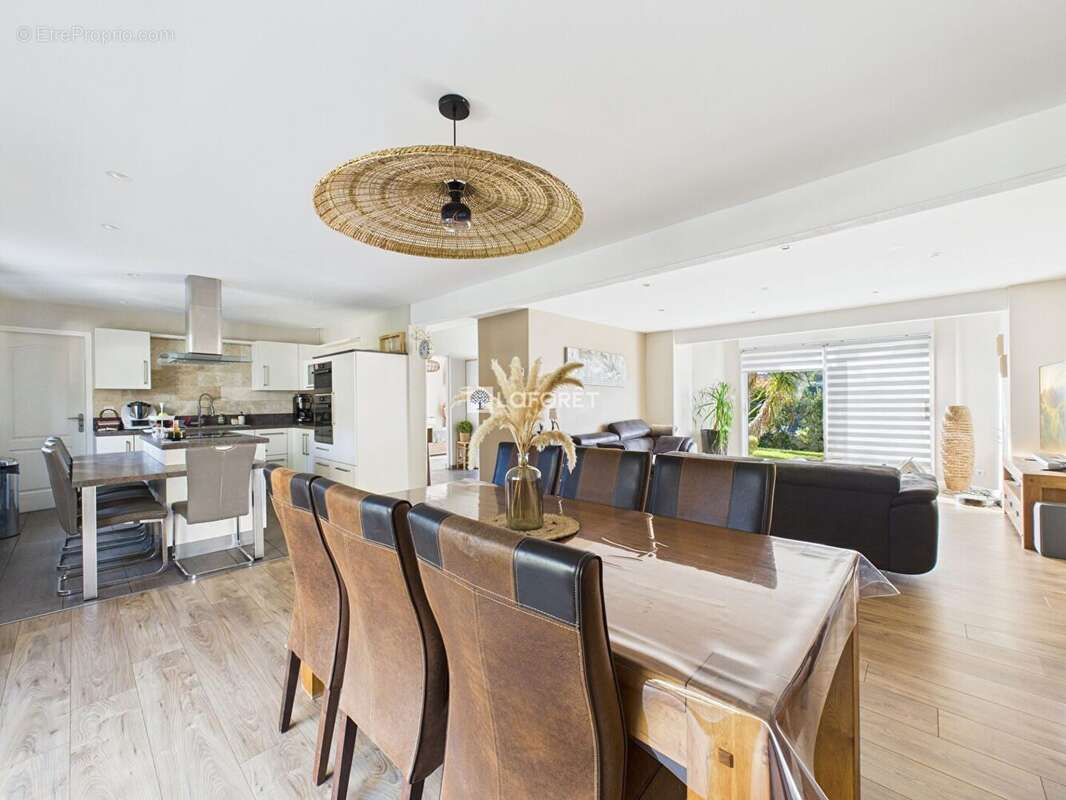 Maison à ERGUE-GABERIC