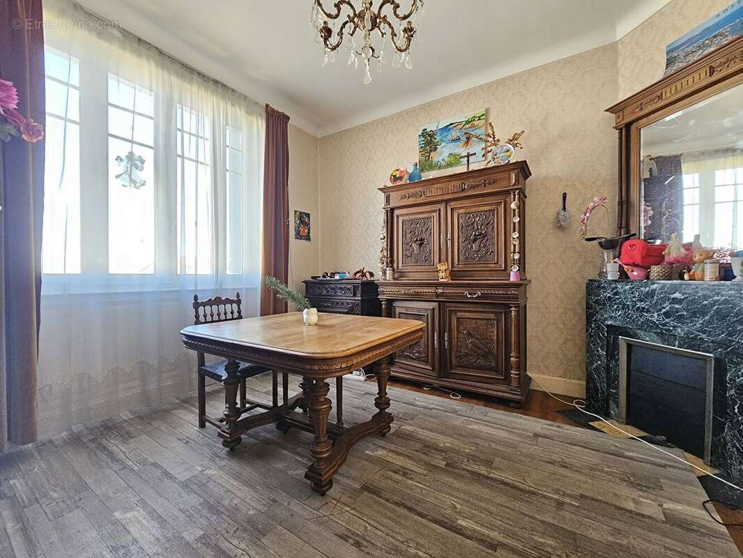 Maison à CLERMONT-FERRAND