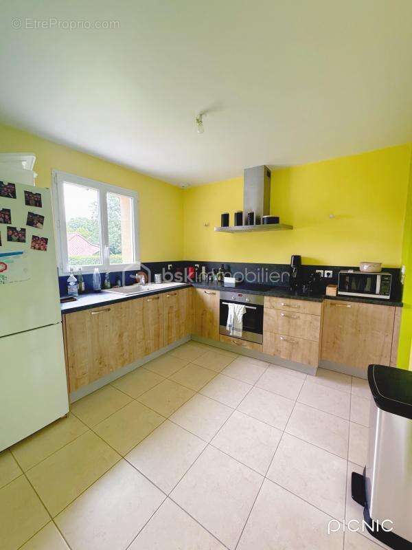 Jolie maison de construction traditionnelle de 2015 - photo 5